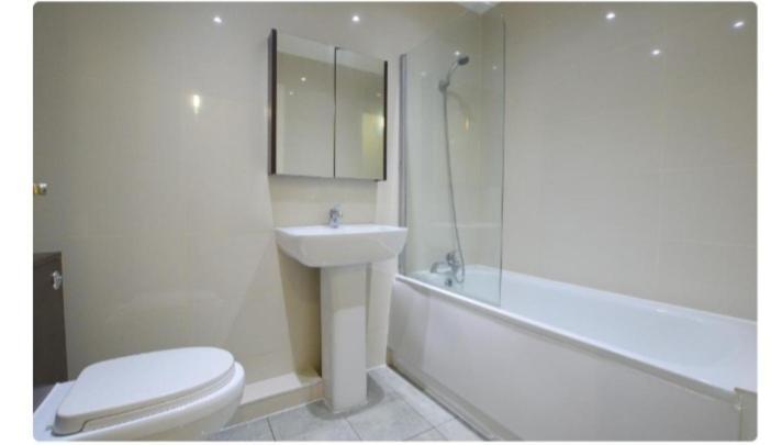Spacious Modern Flat In Luton Town Centre Exterior foto